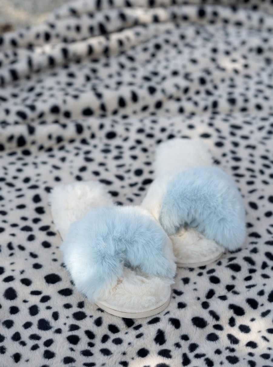 Shiraleah Shiraleah Stowe Plush Slippers, Sky | Women Slippers